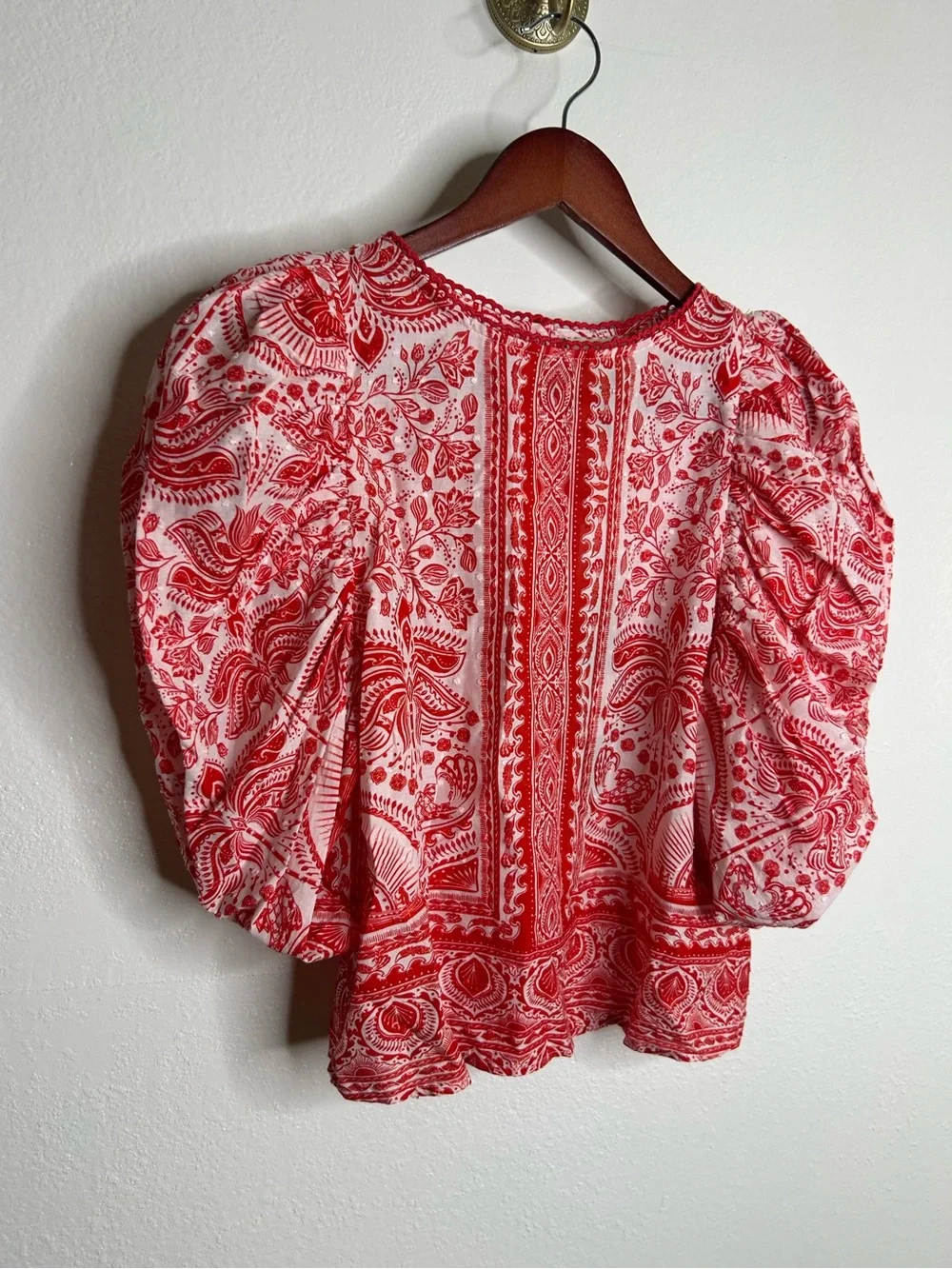 NWT FARM Rio Red Puff Sleeve Short Sleeve Top XXS FLAWED